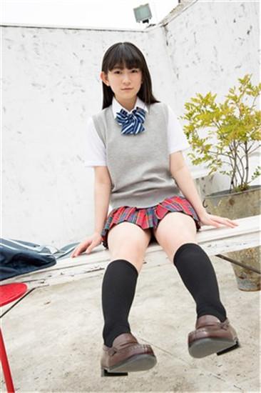 茄子香蕉榴莲草莓丝瓜向日葵小猪截图3