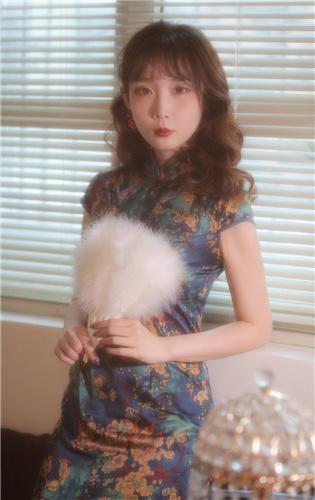 草莓丝瓜榴莲秋葵绿巨人短视频截图2