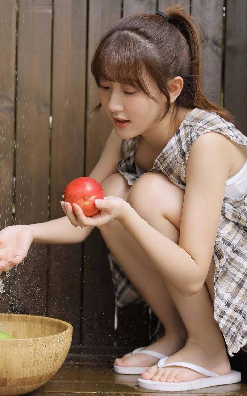 草莓樱桃丝瓜绿巨人秋葵ios版截图0