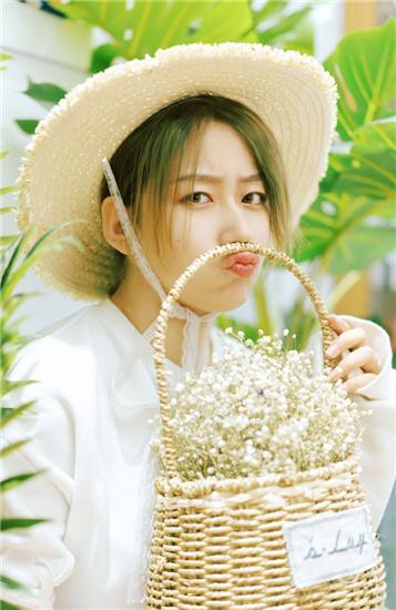 草莓向日葵樱桃绿巨人榴莲截图2