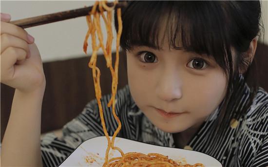 茄子香蕉榴莲草莓丝瓜绿巨人汅截图1