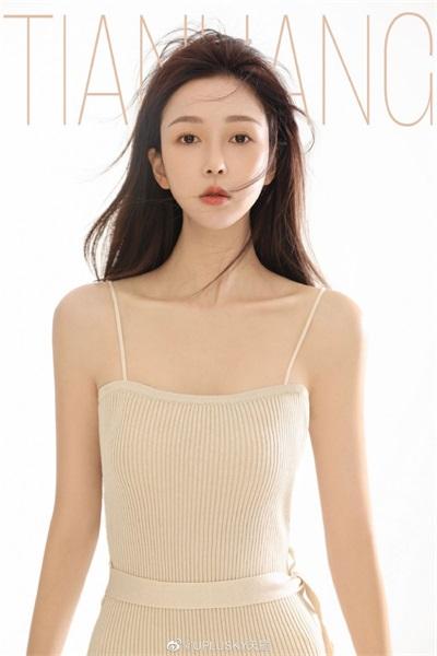 草莓 香蕉 丝瓜 秋葵 香草 榴莲完整版下载截图0