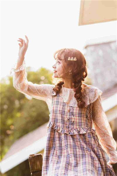 草莓榴莲向日葵秋葵香蕉绿巨人解锁版下载截图1