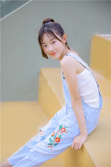 樱桃秋葵小蝌蚪榴莲视频绿巨人无限制截图2