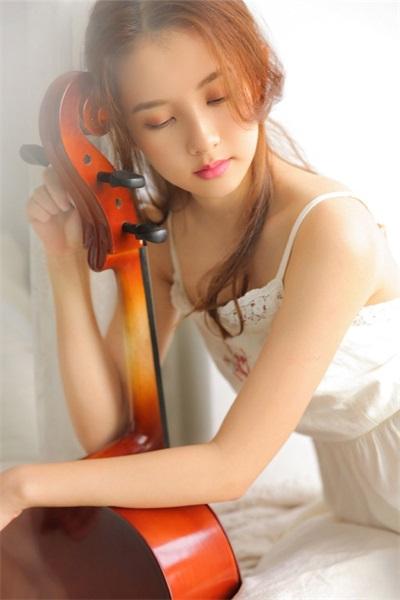 香蕉丝瓜向日葵黄瓜榴莲污绿巨人18免费版截图1