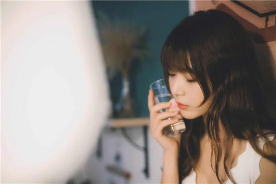 秋葵视频ios带你另眼看世界截图0