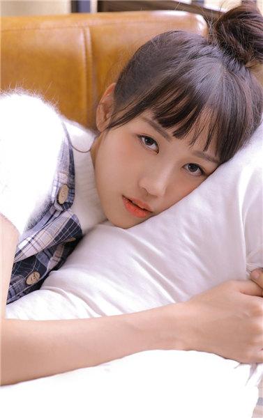 草莓黄瓜蜜桃视频app下载无限制版截图1