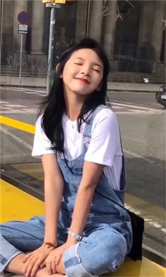 秋葵视频无限观看解锁版截图1