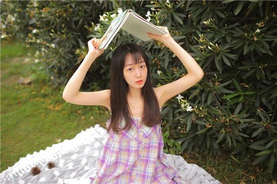 一个人看的免费高清www视频截图2