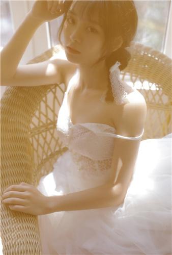 草莓榴莲向日葵丝瓜18岁游戏截图1