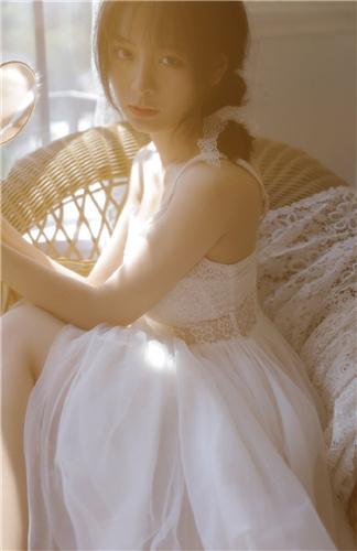 草莓榴莲向日葵丝瓜18岁游戏截图3