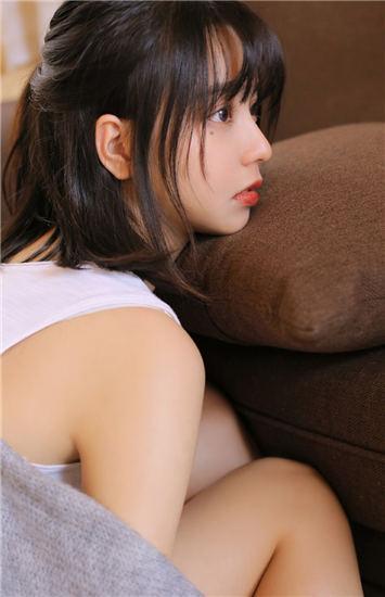 男生深夜的免费yellow视频在线观看截图4