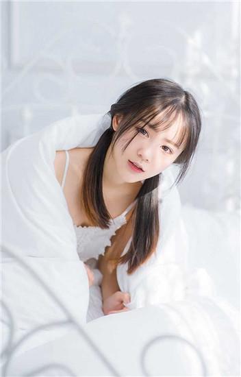 草莓樱桃丝瓜绿巨人秋葵榴莲无限解锁版截图1