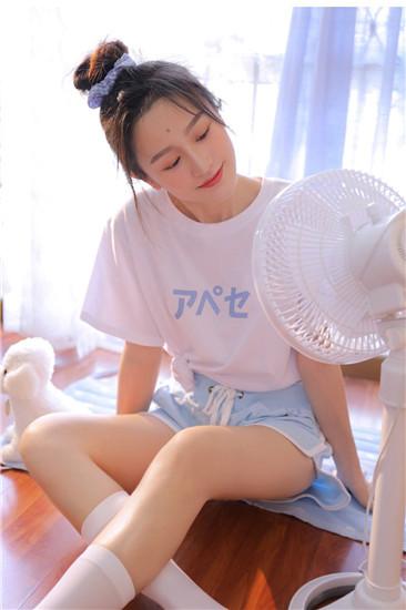 免费草莓秋葵菠萝蜜黄瓜丝瓜苹果截图2