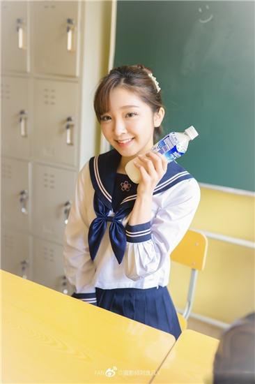 草莓榴莲向日葵18岁最新版截图4