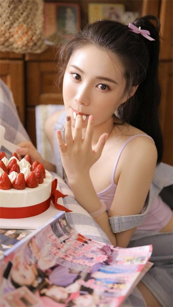 秋葵草莓香蕉樱桃黄瓜榴莲绿巨人精品版截图3
