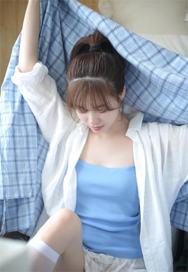 8008幸福宝草莓榴莲截图1