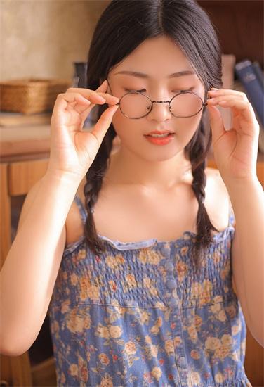 草莓小猪sg丝瓜截图3