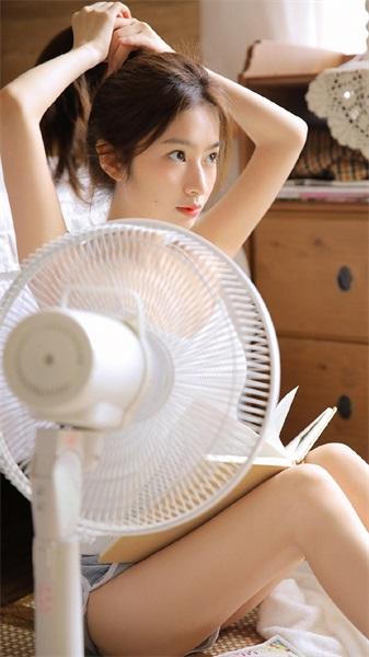 草莓 香蕉 丝瓜 秋葵 香草 榴莲幸福宝截图0