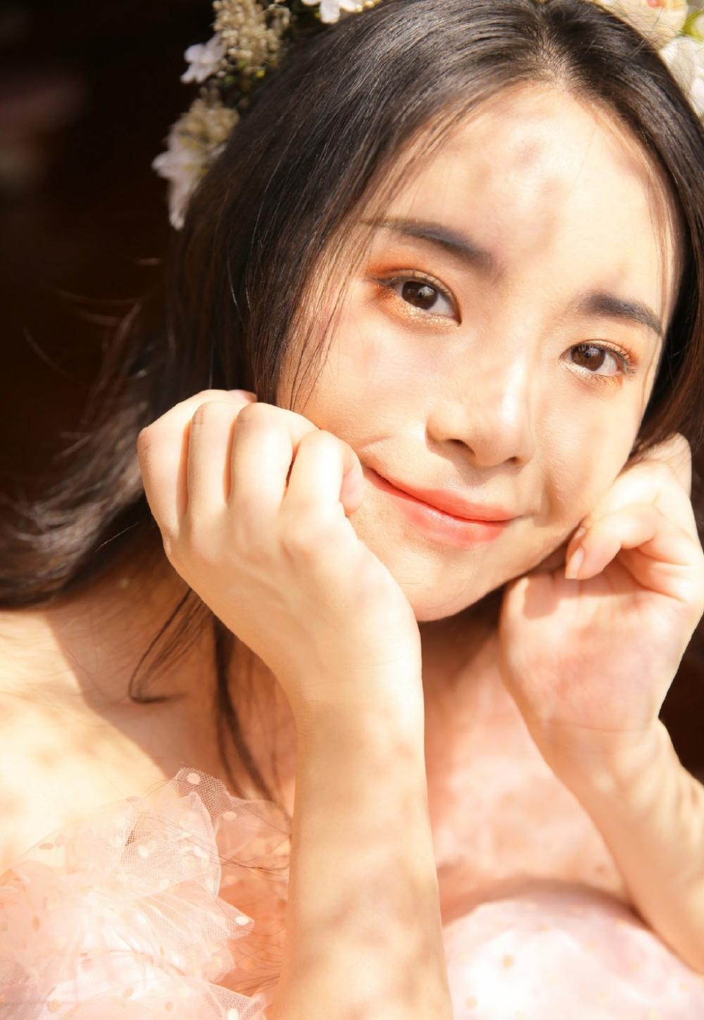 草莓香蕉樱桃黄瓜丝瓜榴莲绿巨人最新版截图0