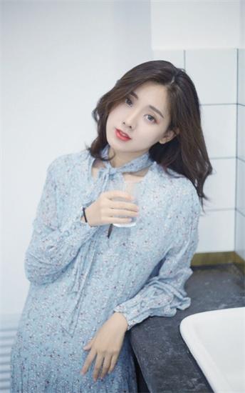 富二代appios无限次解锁版截图1