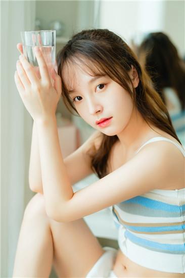 菠萝蜜亏亏视频永久截图2