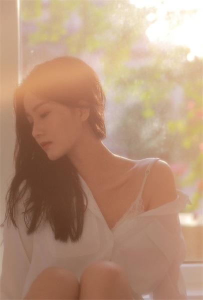 一个人在线观看的www视频中文最新解锁版截图1