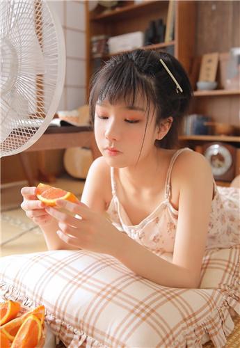 草莓向日葵榴莲18岁正版截图1
