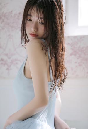 日韩精品一卡2卡3卡4卡乱码最新版截图4