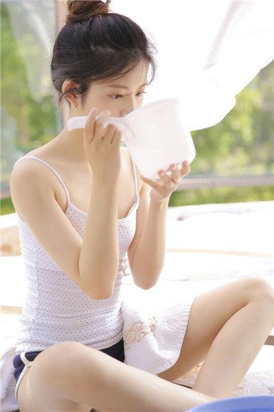一区二区三区国产好的精华液完整版截图2