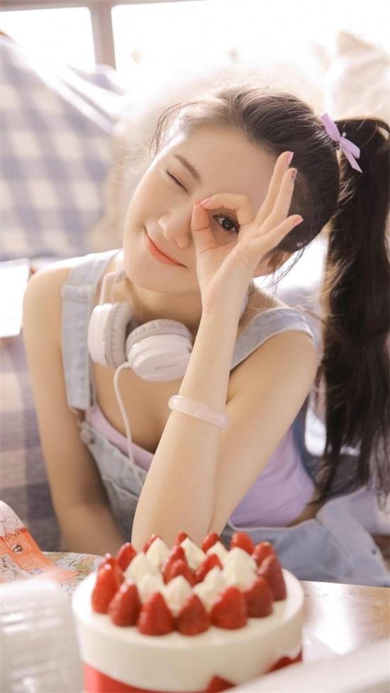 草莓91榴莲丝瓜秋葵绿巨人无限看截图3