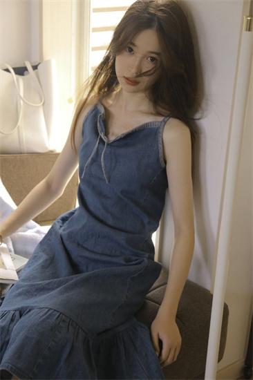 草莓黄瓜丝瓜向日葵解锁版截图2