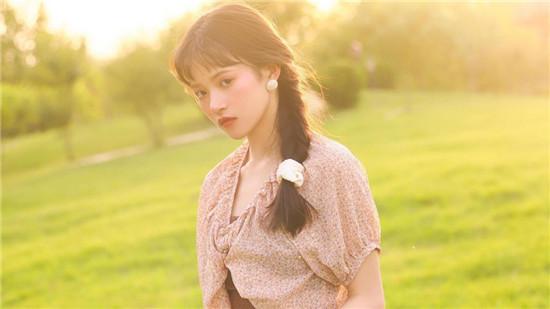 暖暖视频免费高清截图0