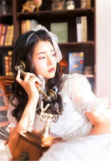 两个人的www免费高清视频完整版截图1