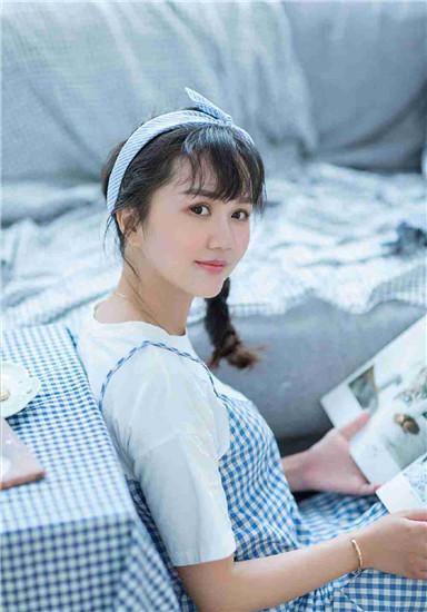 榴莲视频草莓视频幸福宝截图0