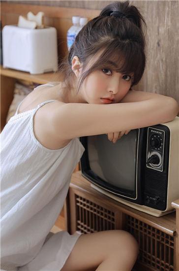 果冻传媒2021精品仙踪林桃花岛视频截图4