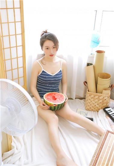 年轻人午夜影院免费观看成年版截图0