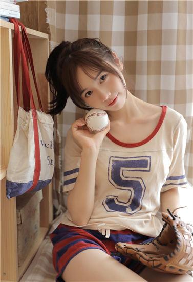 国外12—14小小㓜女网址截图4