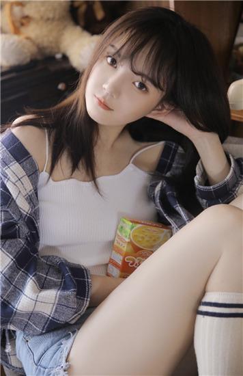 大菠萝app福引导前往绿巨人截图2