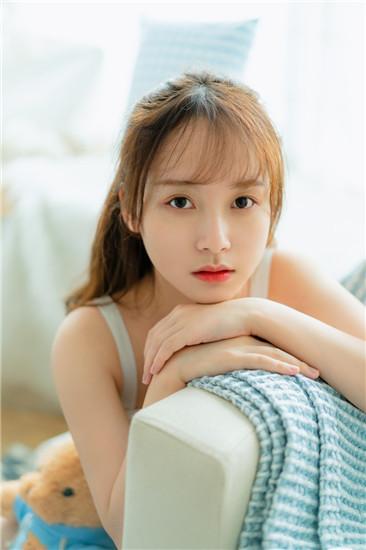 菠萝蜜亏亏视频永久截图1