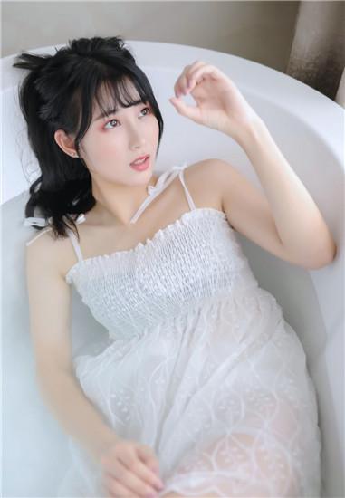 满18晚上适合偷偷看的软件截图0