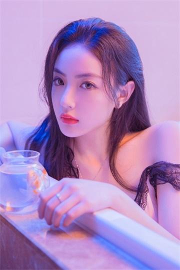 一本大道一卡二卡入口精品版截图1