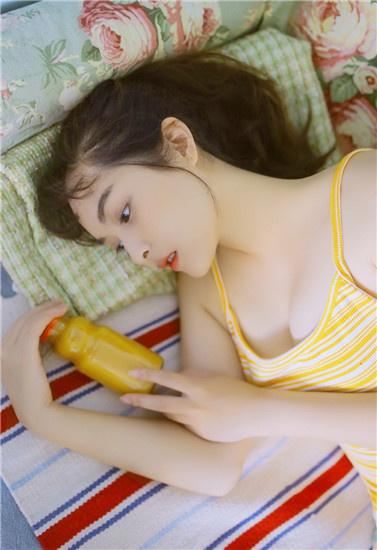 草莓樱桃丝瓜向日葵绿巨人视频截图0