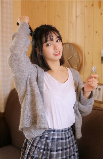 芭乐丝瓜草莓向日葵小猪鸭脖未满18岁截图3