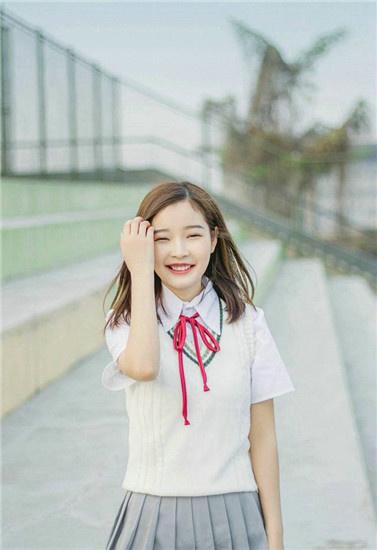 草莓丝瓜芭乐樱桃秋葵小蝌蚪榴莲ios截图2