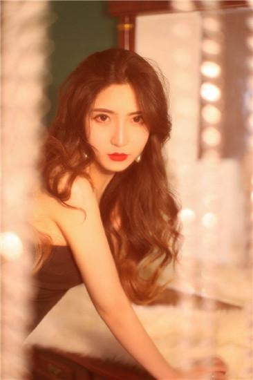 丝瓜草莓向日葵芭比小猪绿巨人截图2