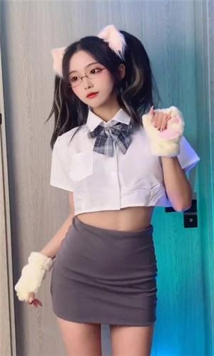 绿巨人www官方下载直播隐藏入口截图3