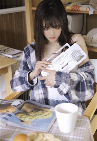 小蝌蚪草莓樱桃丝瓜绿巨人秋葵香蕉截图1