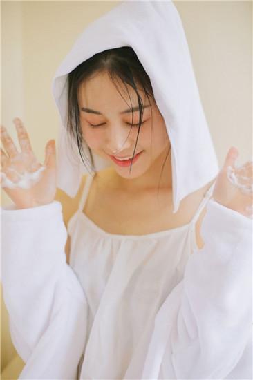 草莓向日葵丝瓜小猪截图0