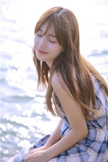 草莓丝瓜向日葵芭乐黄瓜小猪狐狸视频截图1